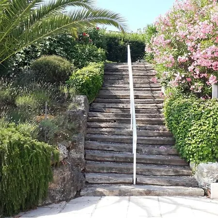 La Badine Airco Pool For 2 By Sunset Appartement