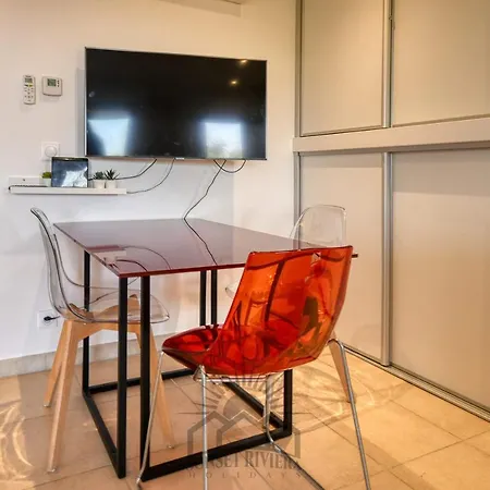 La Badine Airco Pool For 2 By Sunset Apartamento *
