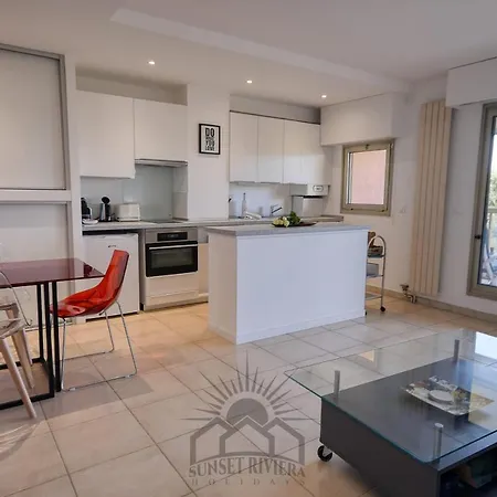 La Badine Airco Pool For 2 By Sunset Apartamento *