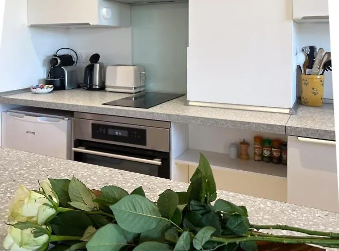 La Badine Airco Pool For 2 By Sunset Apartamento