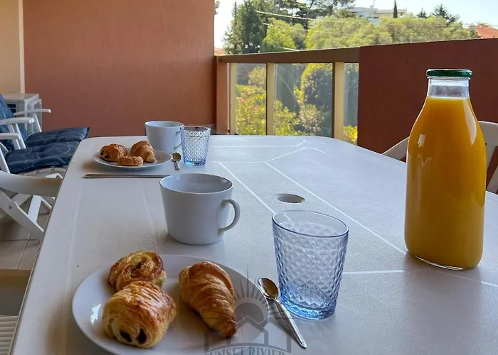 La Badine Airco Pool For 2 By Sunset Apartamento