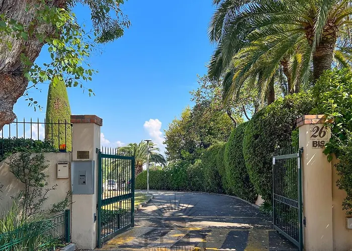 Apartamento La Badine Airco Pool For 2 By Sunset *